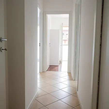 Ferienwohnung Luminoso Trilocale Affori Centro Mailand Exterior foto